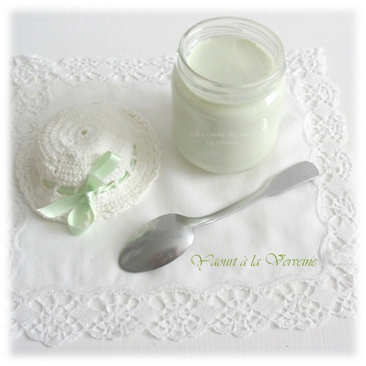 Recette de yaourt maison parfumé à la verveine, lait, ferment lactique