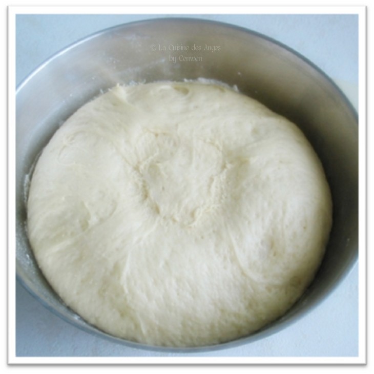 recette de la pâte levée sucrée, étape par étape en photos 