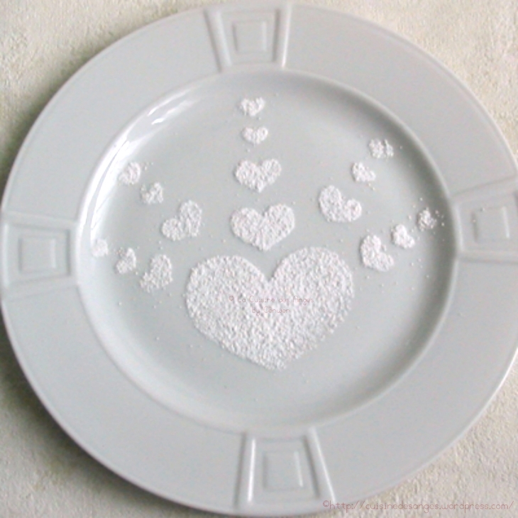 Comment décorer une assiette avec des motifs en sucre glace